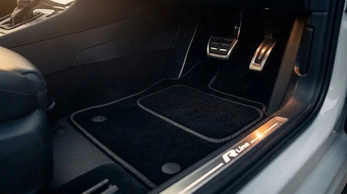 Tailored car floor - tailored, full